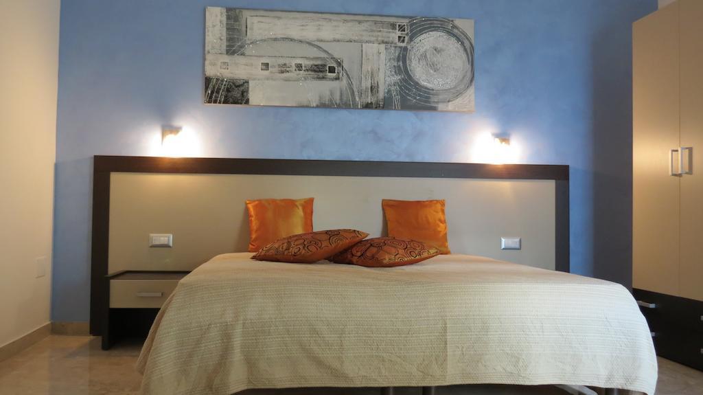 Mare Del Sud Bed & Breakfast ตอร์เร ซาน จิโอวานนิ อูเจนโต ภายนอก รูปภาพ