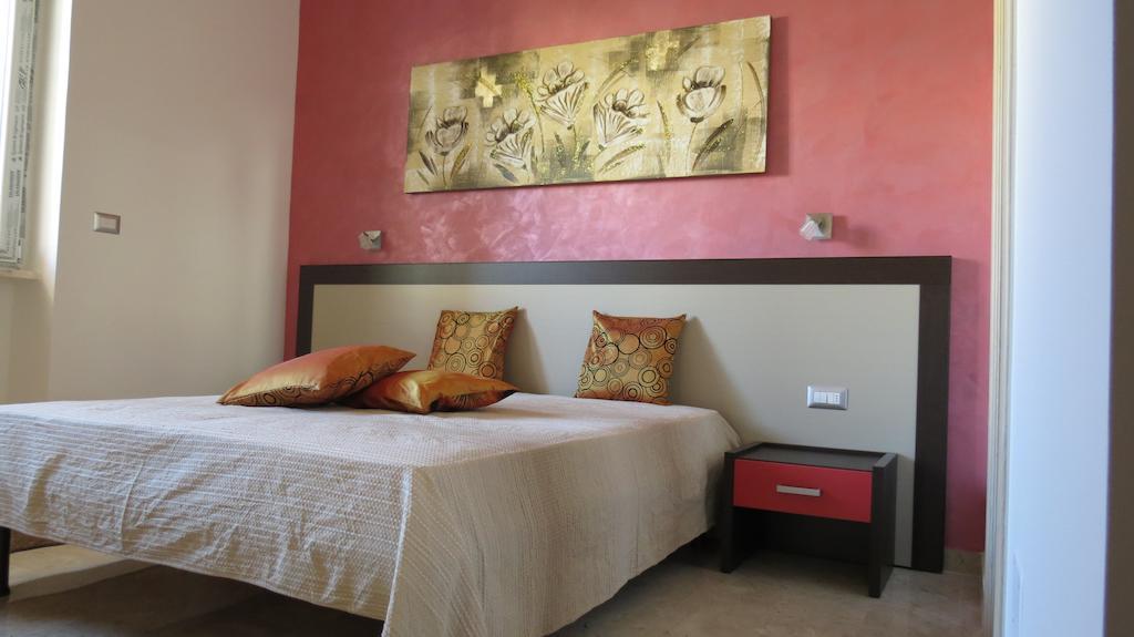 Mare Del Sud Bed & Breakfast ตอร์เร ซาน จิโอวานนิ อูเจนโต ภายนอก รูปภาพ